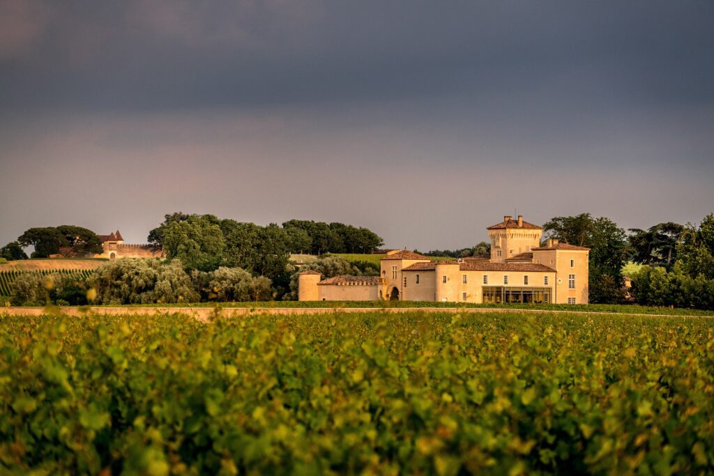 Lafaurie-Peyraguey-vue-Yquem-Deepix