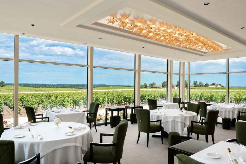 Restaurant-LALIQUE-Château-Lafaurie-Peyraguey-3729-©AgiSimoes-RetoGuntli